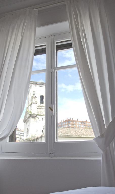 Hostal Monjes Peregrinos Burgo Chambre photo