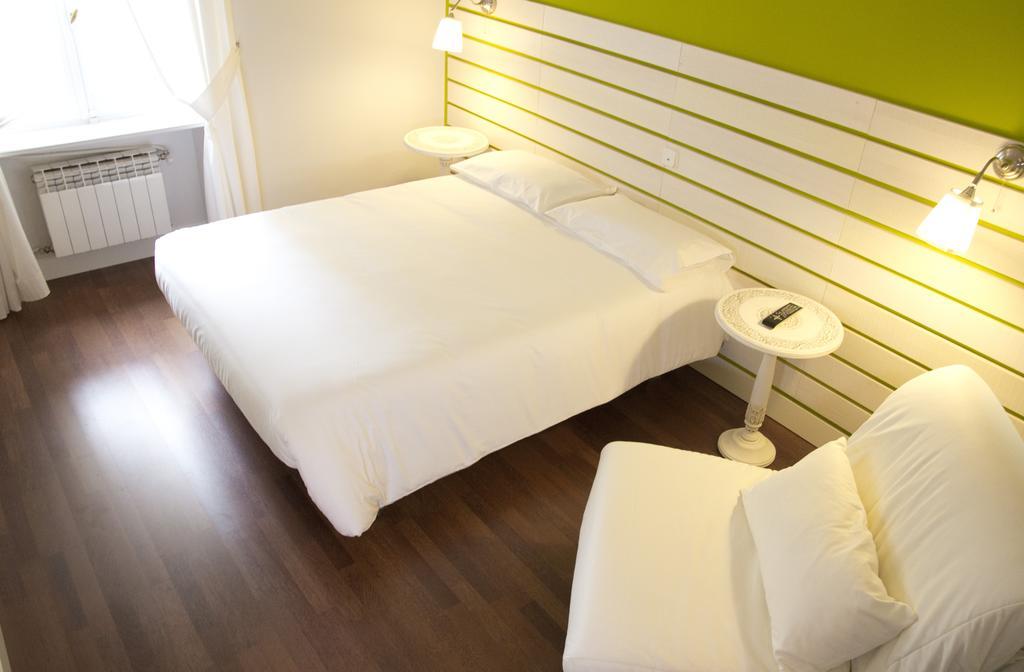 Hostal Monjes Peregrinos Burgo Chambre photo
