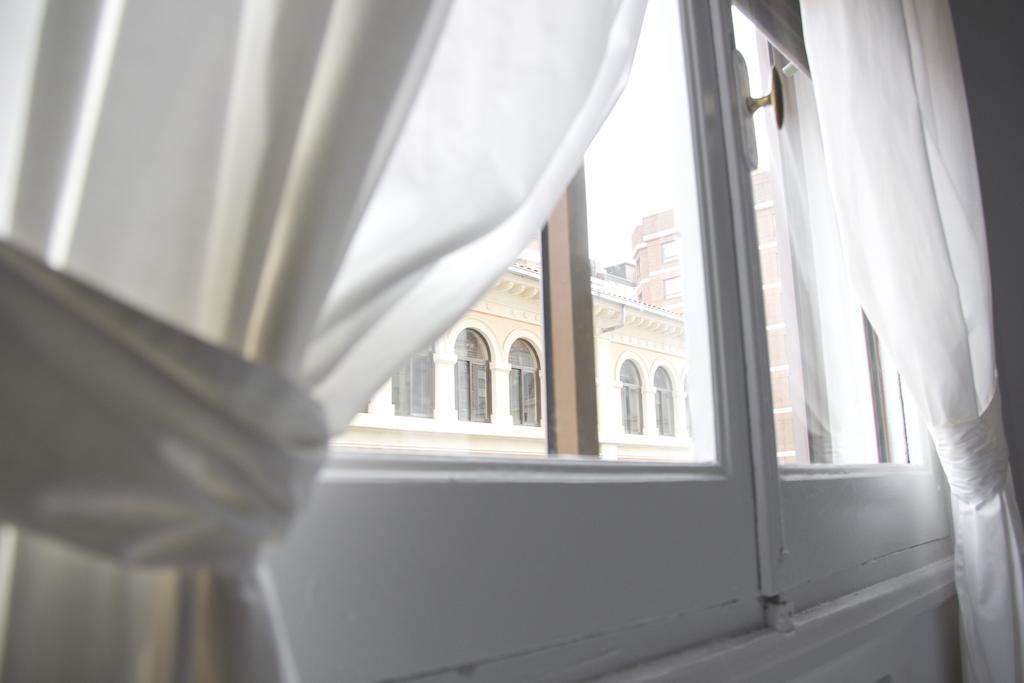 Hostal Monjes Peregrinos Burgo Chambre photo